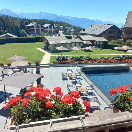 Apartment 24 Hotel Etrier Pool & Spa Crans-Montana Esterno foto